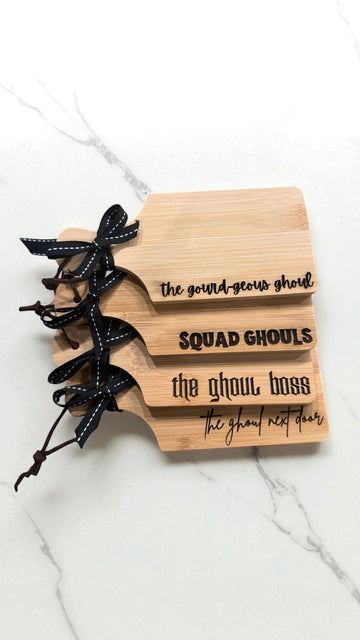 Mini Charcuterie Board Set (4) – Spooky Halloween Edition